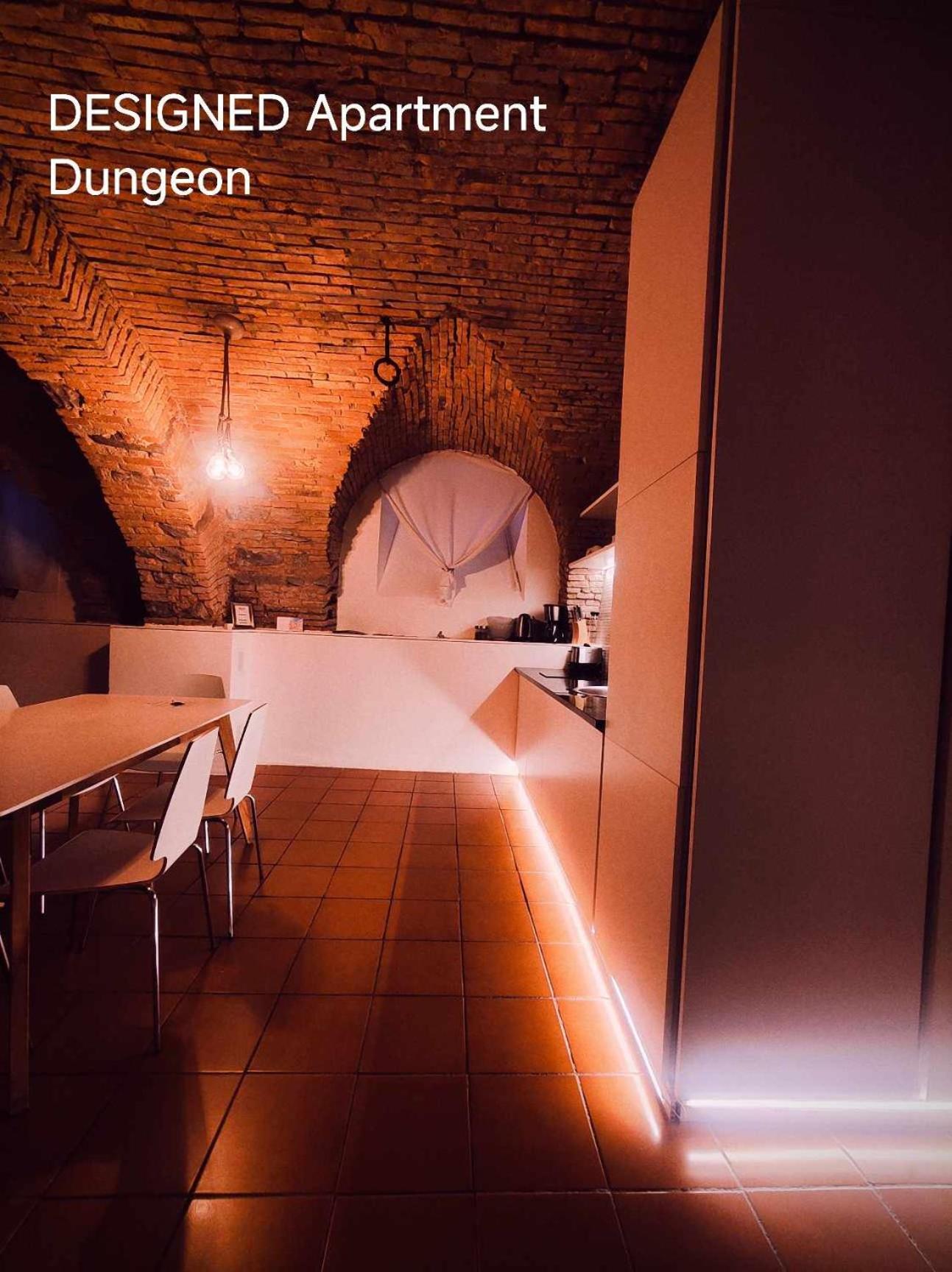 Dungeon Apartment Ljubljana Ngoại thất bức ảnh